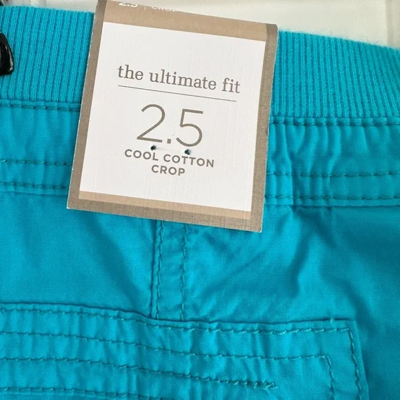 Chico's The Ultimate Fit Cool Cotton Cropped Capris In Bright Blue - Picture 7 of 8